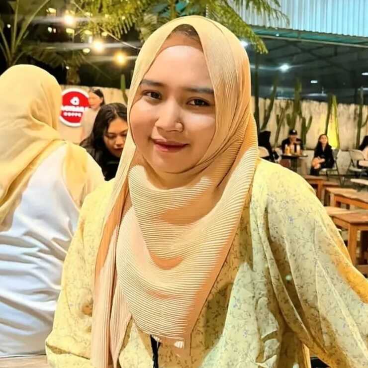 Deti Yuliawati, S.Kom., M.Cs.